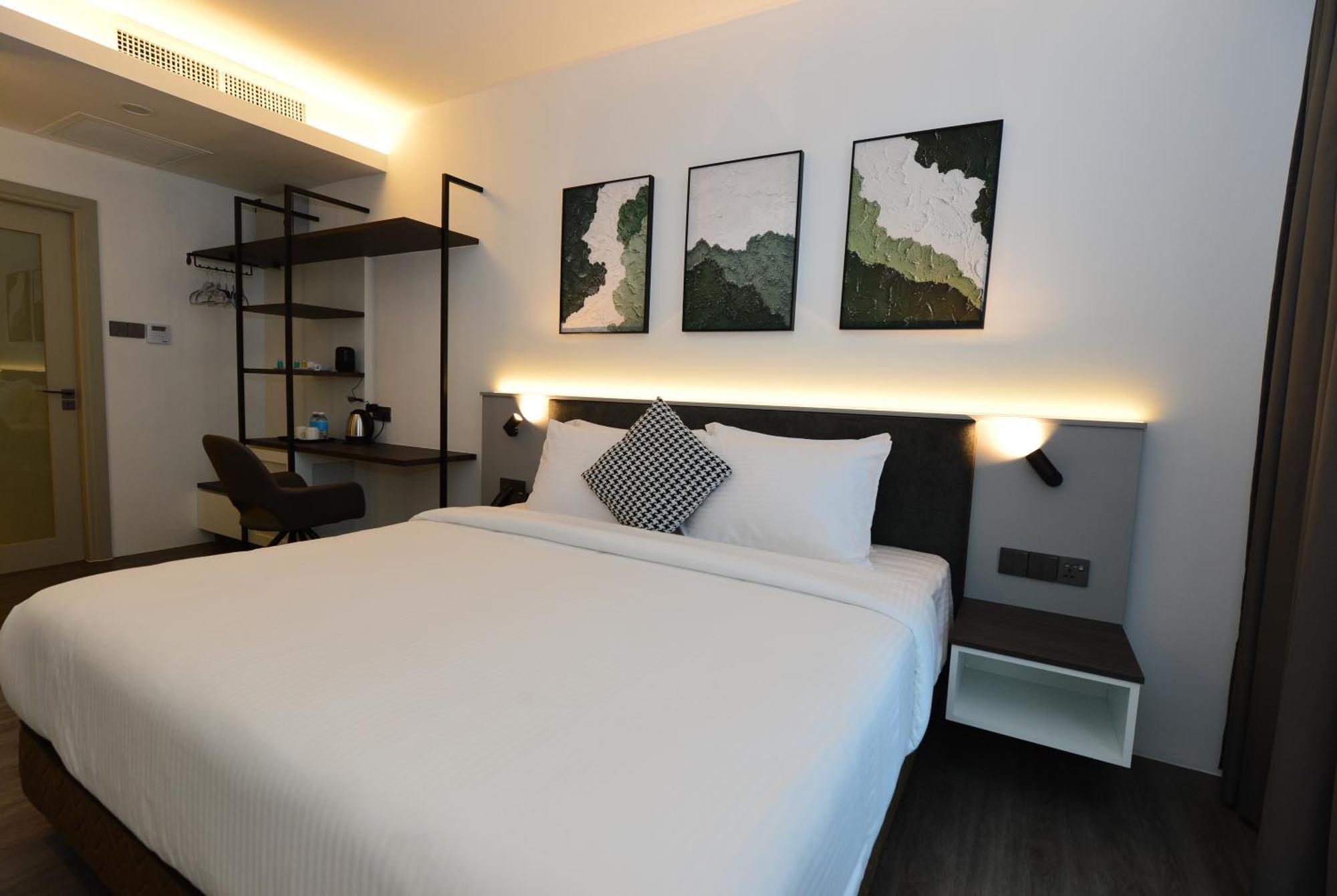 Rume Hotel Kuching Extérieur photo