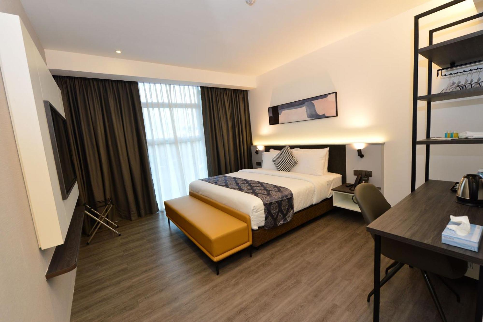 Rume Hotel Kuching Extérieur photo