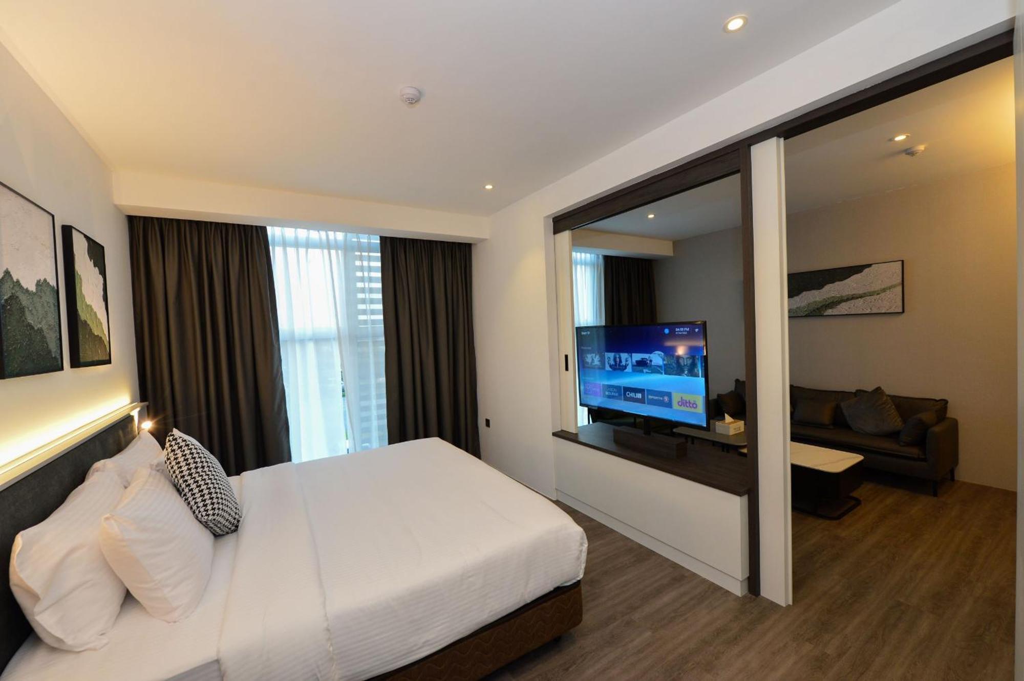Rume Hotel Kuching Extérieur photo