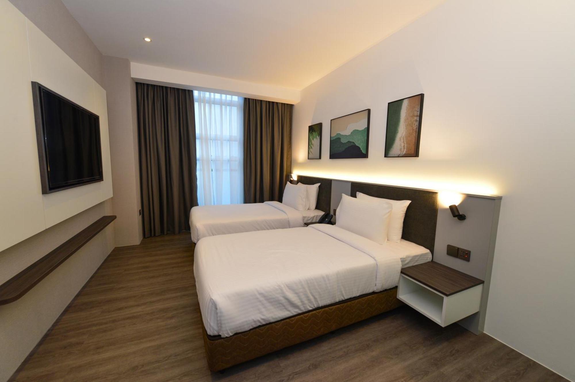 Rume Hotel Kuching Extérieur photo