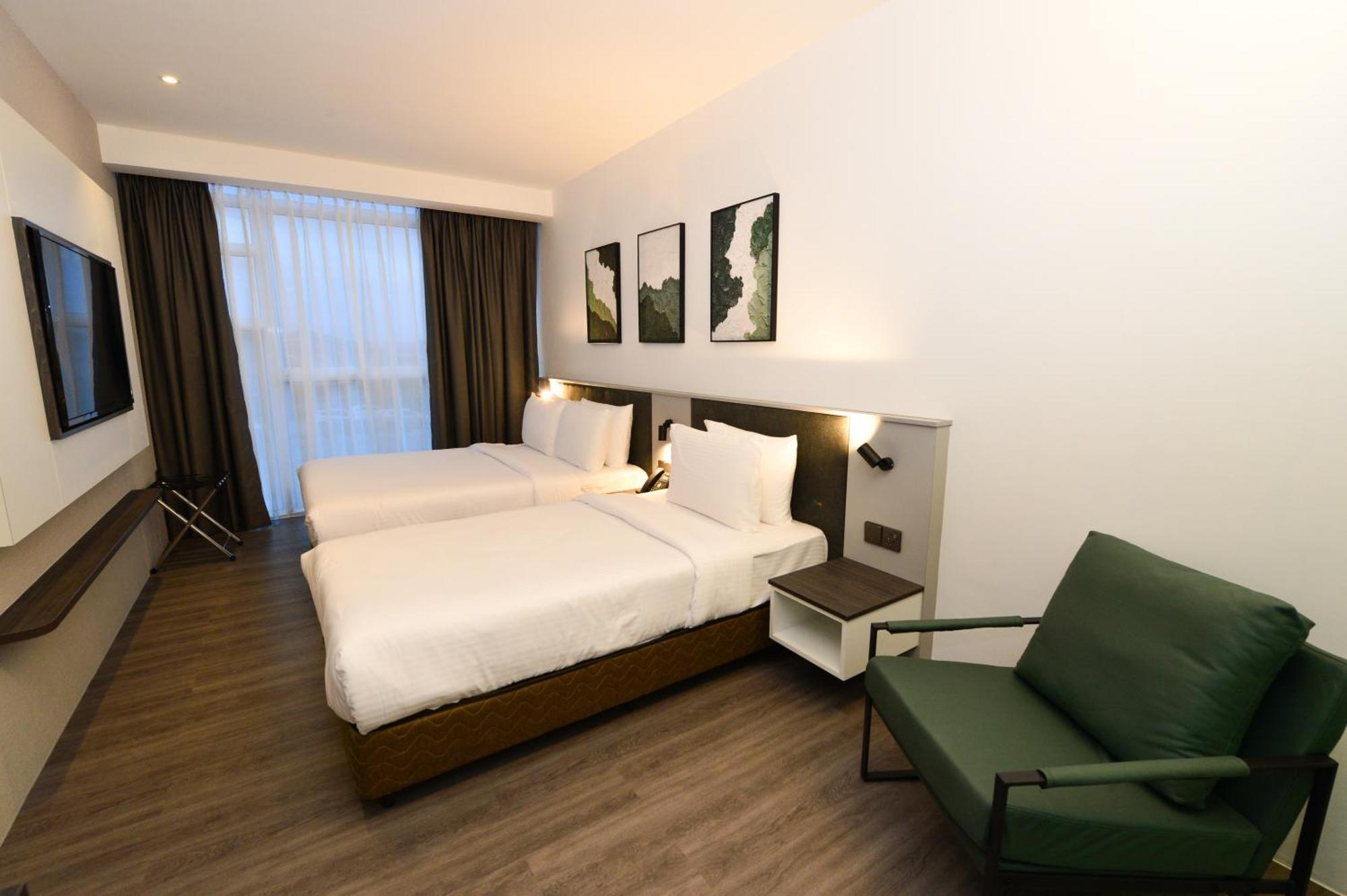 Rume Hotel Kuching Extérieur photo