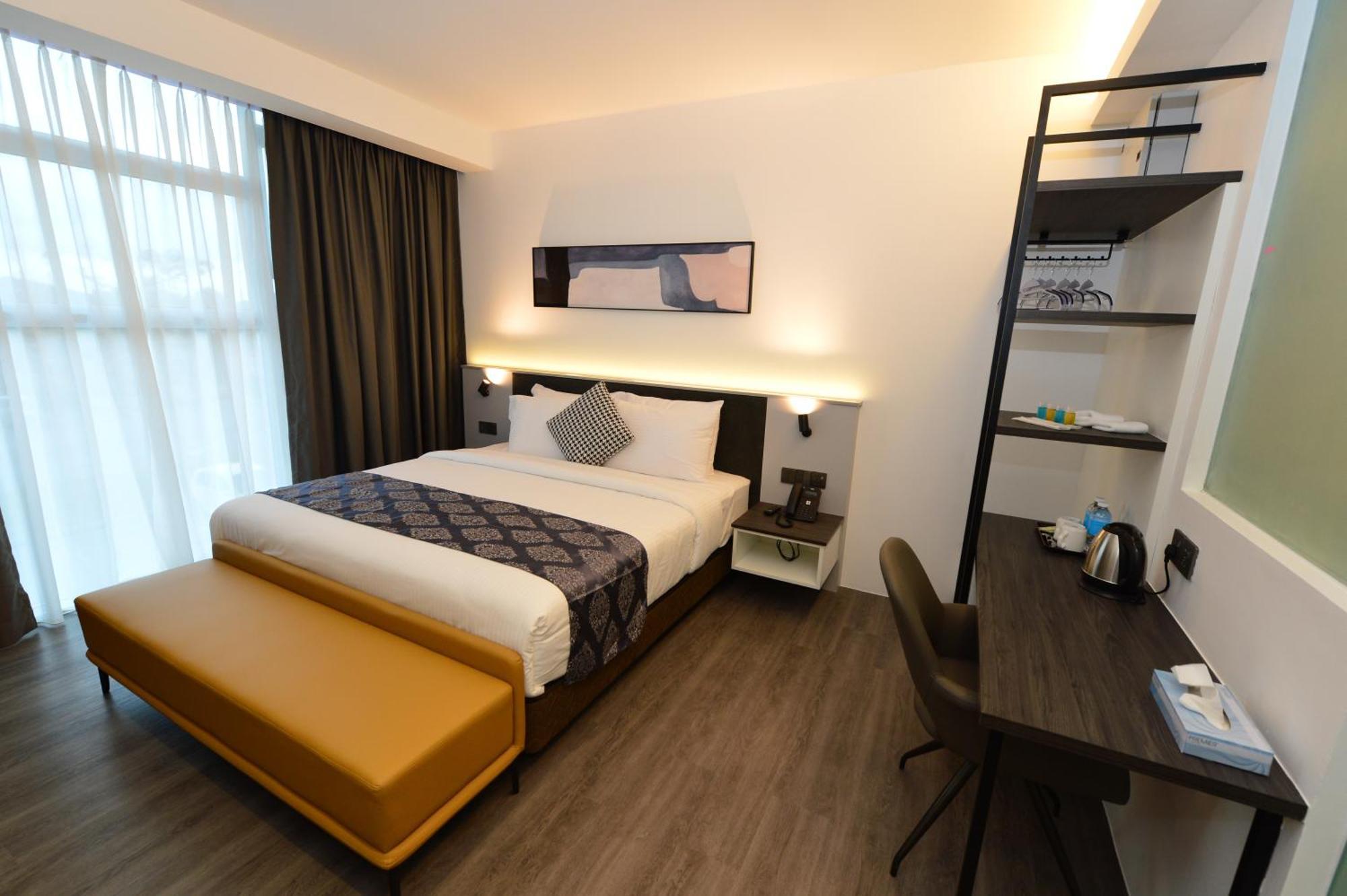 Rume Hotel Kuching Extérieur photo